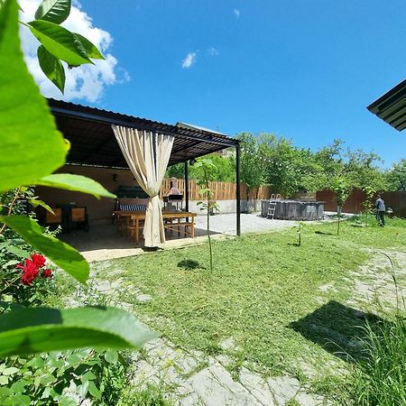 New Horizons , Apartment With 5 Bedrooms, Whole Apartment, Апартмент Целиком Дилижан Экстерьер фото